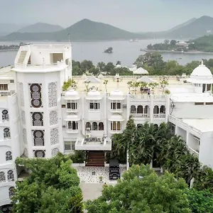 Hilltop Palace Hotel Udaipur